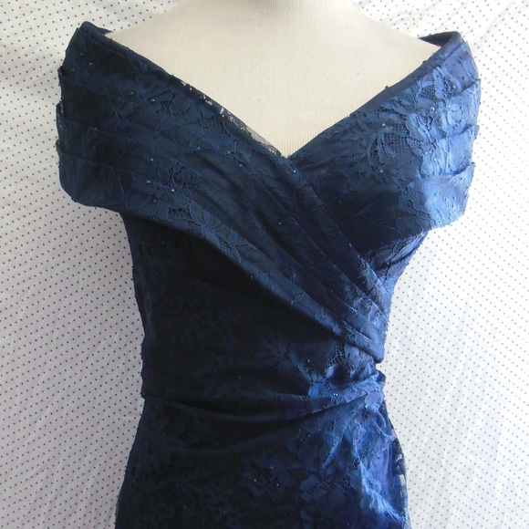 NEW LA FEMME Navy PORTRAIT NECK Ruched Waist SPARKLE LACE Trumpet EVENING GOWN 8 - Picture 7 of 16